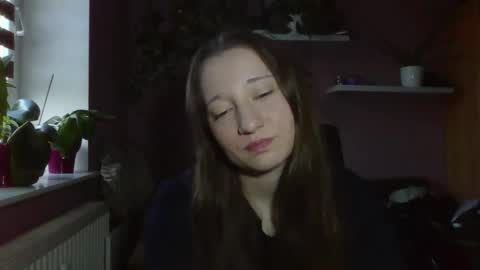 Snapshot of lindaamore chatting on 09/23/25, 06:27 LindaAmore online show from 09/23/25, 06:27