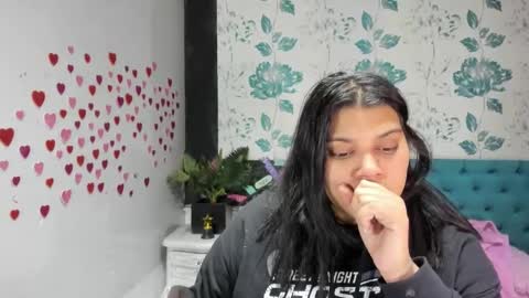 Snapshot of lindabreexlove chatting on 03/12/25, 07:28 online show from 03/12/25, 07:28