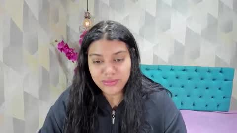 Snapshot of lindabreexlove chatting on 10/14/25, 01:12 online show from 10/14/25, 01:12