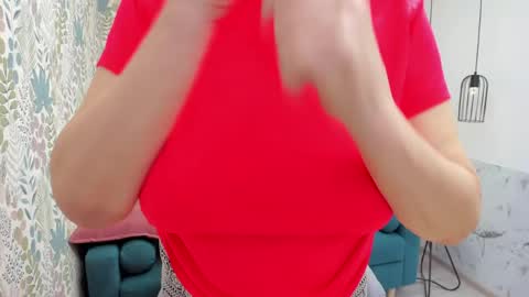 Linda online show from 05/28/26, 05:49