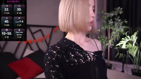 your Linda is back online show from 09/15/25, 04:34