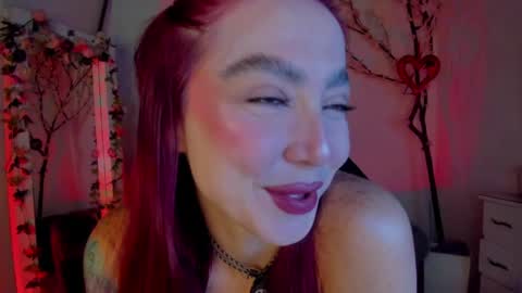 Lindsay    online show from 04/04/26, 05:06