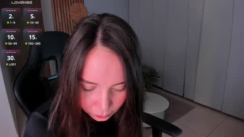 Snapshot of lindseyhallx chatting on 10/08/25, 11:02 call me annie online show from 10/08/25, 11:02