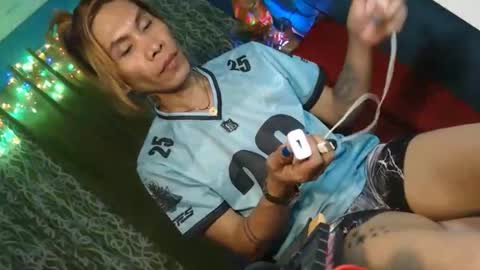 weng bustamante online show from 09/13/25, 03:34
