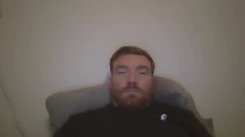 Snapshot of linguistixx333 chatting on 01/18/26, 07:39 linguistixx333 online show from 01/18/26, 07:39