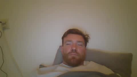 Snapshot of linguistixx333 chatting on 02/10/26, 07:40 linguistixx333 online show from 02/10/26, 07:40