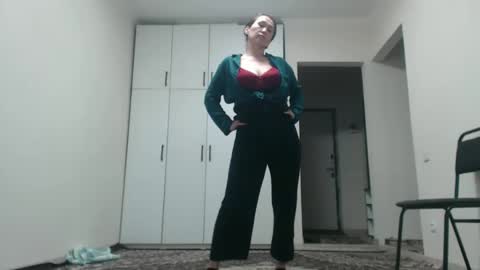 LinKissKiss online show from 04/15/26, 07:37