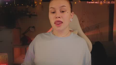 Lina online show from 06/28/26, 02:17