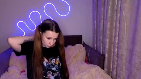 Snapshot of linnsweety chatting on 11/17/25, 09:20 linnsweety online show from 11/17/25, 09:20