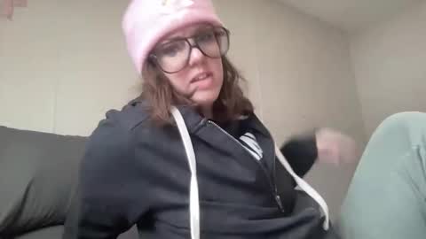 linusloves online show from 02/01/26, 06:17