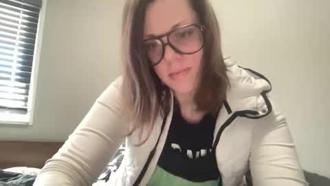 linusloves online show from 02/02/26, 03:22