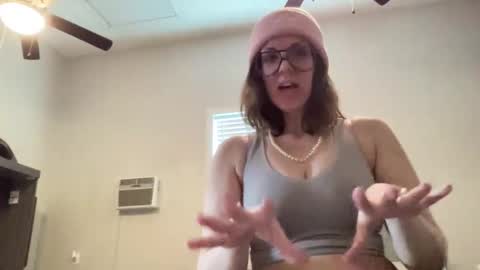 linusloves online show from 02/16/26, 07:43