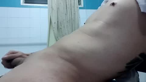 Snapshot of linux1111 chatting on 02/02/25, 12:35 linux1111 online show from 02/02/25, 12:35