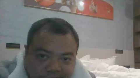 Snapshot of linzi99881l chatting on 12/17/25, 11:49 linzi99881l online show from 12/17/25, 11:49