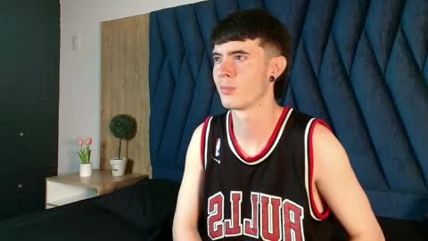 Lio online show from 04/09/26, 03:28