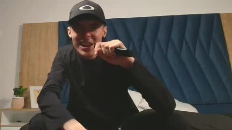 Lio online show from 04/13/26, 03:23