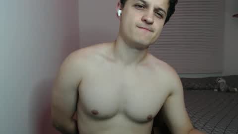 Snapshot of lioncluess chatting on 11/10/25, 10:53 Lion Cluess online show from 11/10/25, 10:53