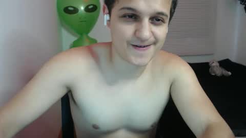 Lion Cluess online show from 01/11/26, 01:38