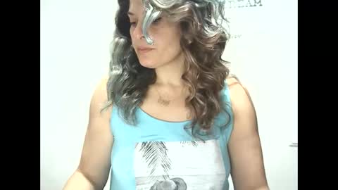 lionessmom online show from 11/05/25, 03:28