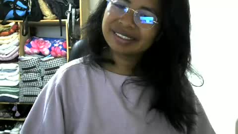 Liora selenex online show from 06/25/26, 03:50