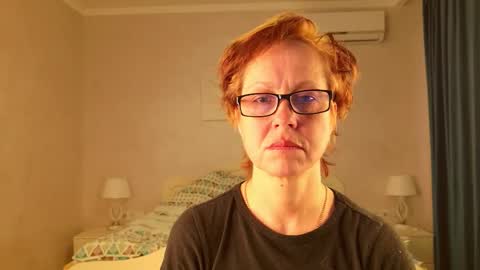 Snapshot of lioraweiss chatting on 03/02/26, 06:47 Liora Weiss online show from 03/02/26, 06:47