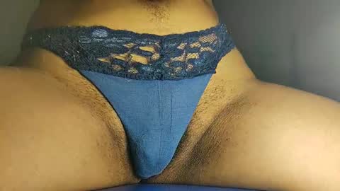 Snapshot of lipnotize chatting on 11/25/25, 03:12 Lipnotize by Avesso online show from 11/25/25, 03:12