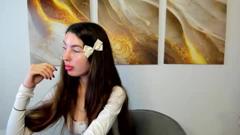 Lira revery online show from 11/20/25, 01:06