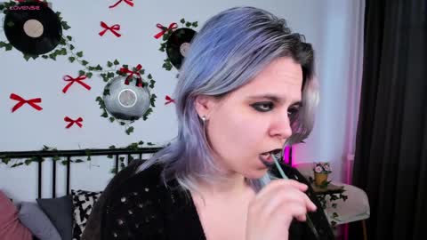 hello Ill be waiting for you during these hours tue 10am-5pm wed 3am-5pm thu 3am-5pm fri 3am-10am sat 10am-5pm sun 3am-1GMT online show from 04/11/26, 04:28