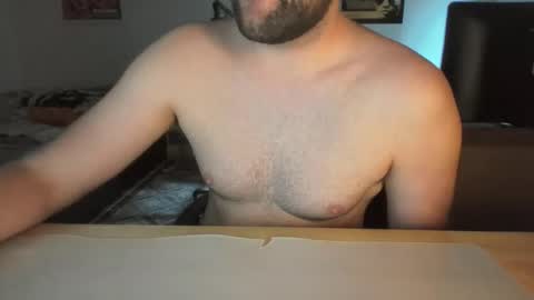 Snapshot of liropogo123456 chatting on 09/21/25, 01:02 liropogo123456 online show from 09/21/25, 01:02