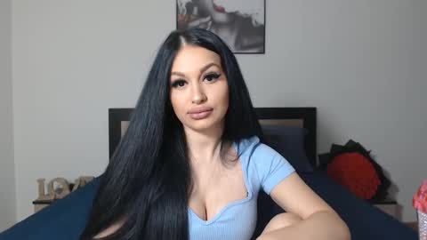 Snapshot of lisa104739 chatting on 12/15/24, 09:20 Lisa online show from 12/15/24, 09:20