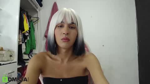 Snapshot of lisa_00_ chatting on 02/03/25, 01:52 lisa_00_ online show from 02/03/25, 01:52