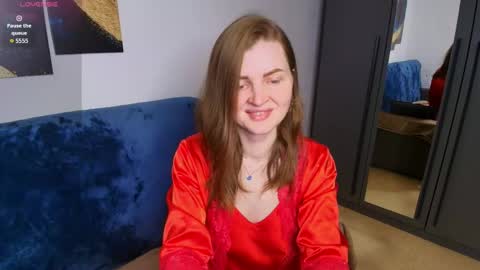 Snapshot of lisa__evans chatting on 05/20/26, 02:18 Lisa online show from 05/20/26, 02:18