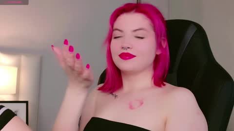 lissi online show from 02/07/25, 09:26