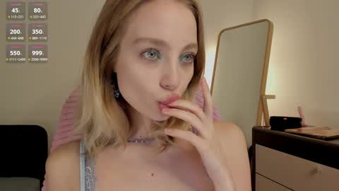 Snapshot of lisa_babymetal chatting on 12/07/24, 11:51 Lisa online show from 12/07/24, 11:51