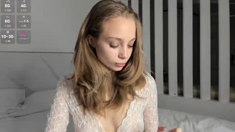 Snapshot of lisa_babymetal chatting on 11/17/25, 05:24 Lisa online show from 11/17/25, 05:24