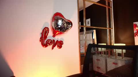 Lisa online show from 02/14/25, 09:43