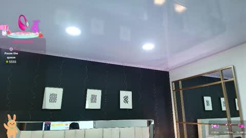 Lisa online show from 10/03/25, 12:35