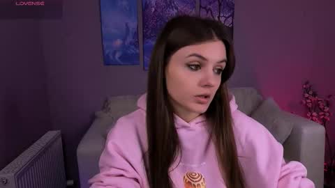 Snapshot of lisa_dark_ chatting on 01/18/26, 12:09 Lisa online show from 01/18/26, 12:09