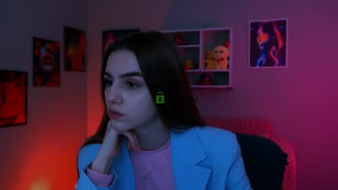 Lisa online show from 04/28/26, 11:04