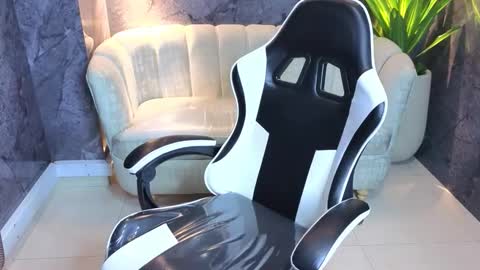 Snapshot of lisa_doll_tx chatting on 02/23/26, 08:06 lisa_doll_tx online show from 02/23/26, 08:06