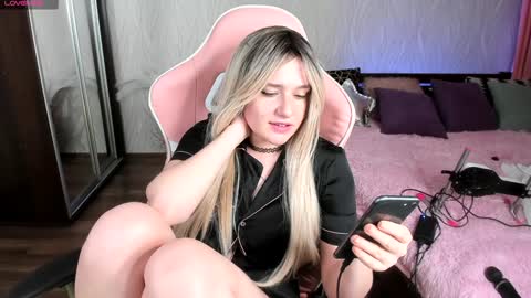 lisa_elfy online show from 12/20/24, 02:41