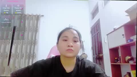Snapshot of lisa_hanw chatting on 05/07/26, 03:50 lisa_hanw online show from 05/07/26, 03:50