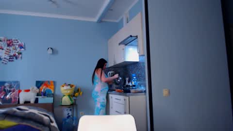 Snapshot of lisa_lady_golden chatting on 09/09/25, 09:42 lisa_lady_golden online show from 09/09/25, 09:42