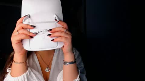 Snapshot of lisa_lady_golden chatting on 09/30/25, 08:36 lisa_lady_golden online show from 09/30/25, 08:36