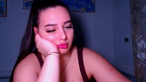 Snapshot of lisa_lady_golden chatting on 11/14/25, 08:29 lisa_lady_golden online show from 11/14/25, 08:29