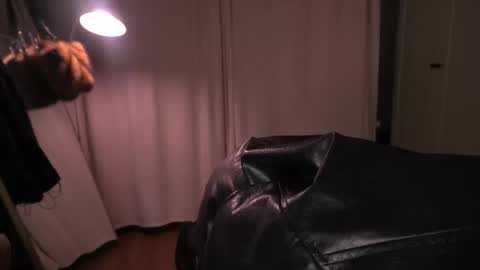 Elisabeth or Lisa online show from 03/28/26, 08:41