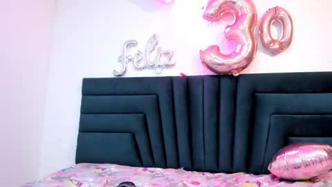 Snapshot of lisa_white_ chatting on 01/24/25, 04:16 lisa white online show from 01/24/25, 04:16