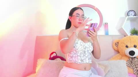 Lisa online show from 03/06/26, 11:45