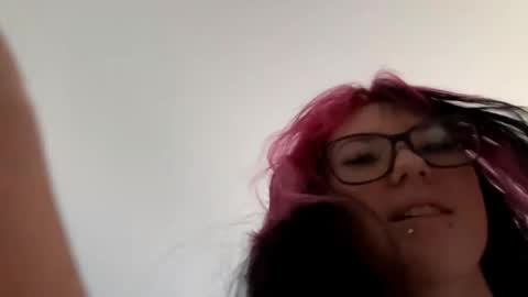 Snapshot of lisabethlaurence chatting on 05/23/26, 07:13 Aileen online show from 05/23/26, 07:13