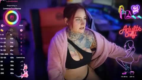 Snapshot of lisacasandra chatting on 07/04/26, 11:33 lisacasandra online show from 07/04/26, 11:33
